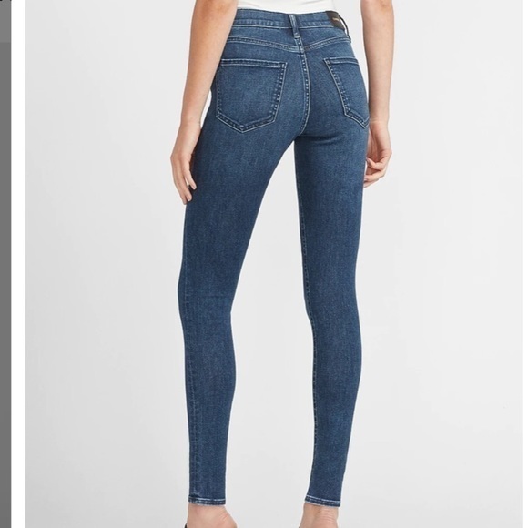 COPY - Mid Rise Faded Dark Wash Skinny Jeans short size 4 express petite pants … - Picture 2 of 3